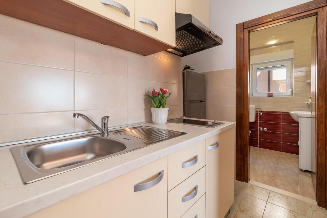 Ferienwohnung Bikaca 1 Trogir Exterior foto